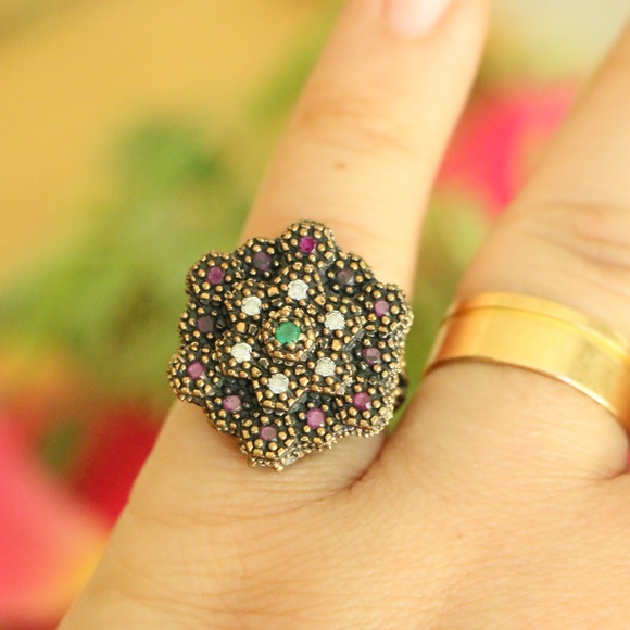 Sterling Silver Ruby, Emerald and Topaz S 7.25 - Picture 6 of 8